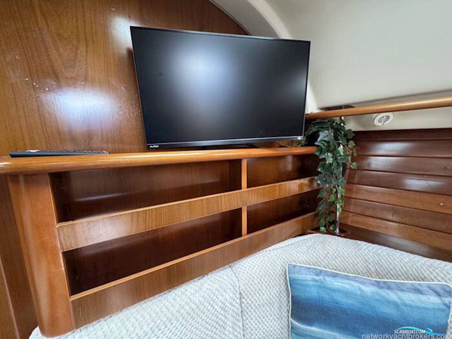 Beneteau Oceanis Clipper 381