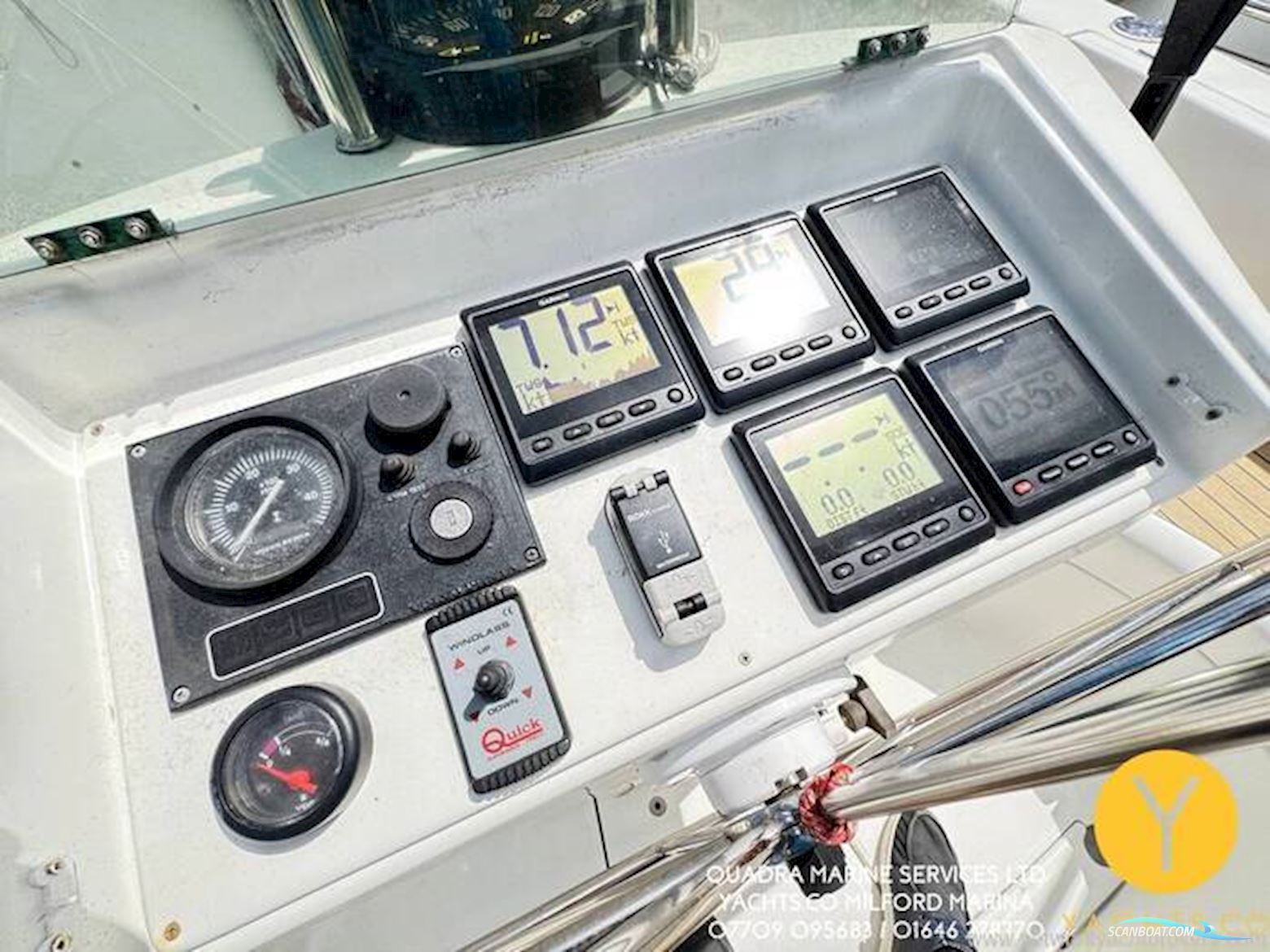 Beneteau Oceanis Clipper 381