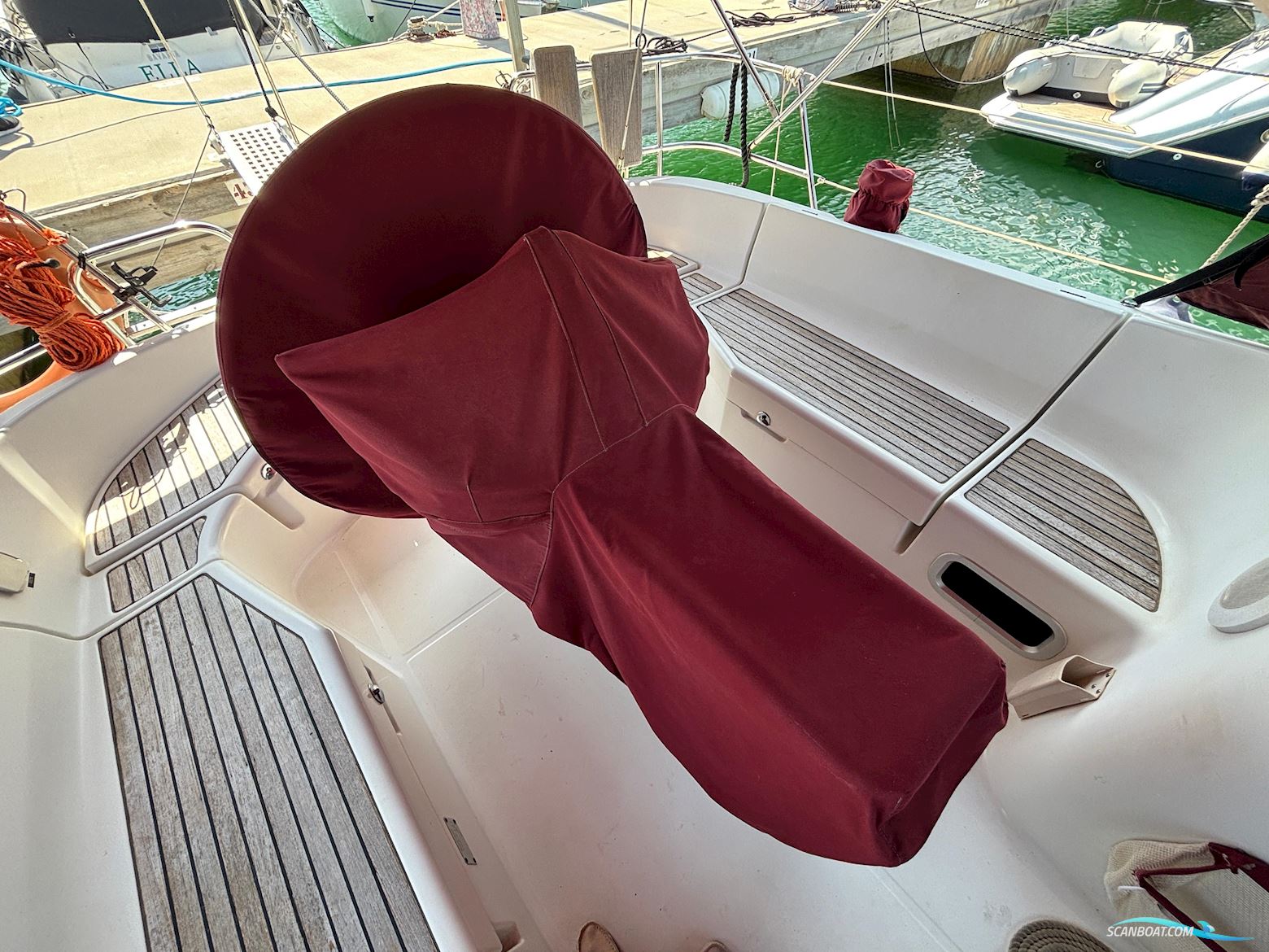 Beneteau Oceanis Clipper 411