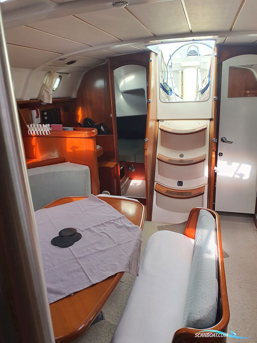 Beneteau Oceanis Clipper 411