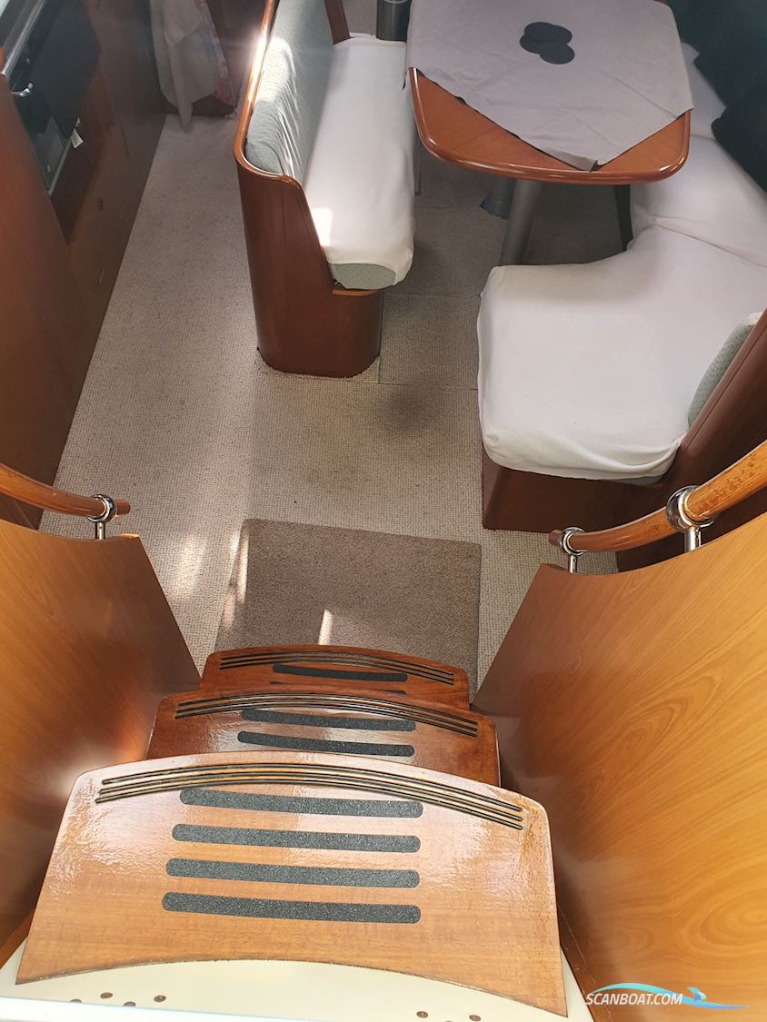 Beneteau Oceanis Clipper 411