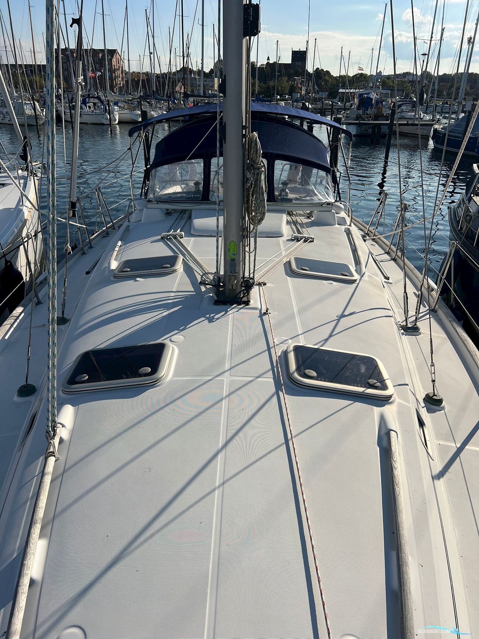 Beneteau Oceanis Clipper 411
