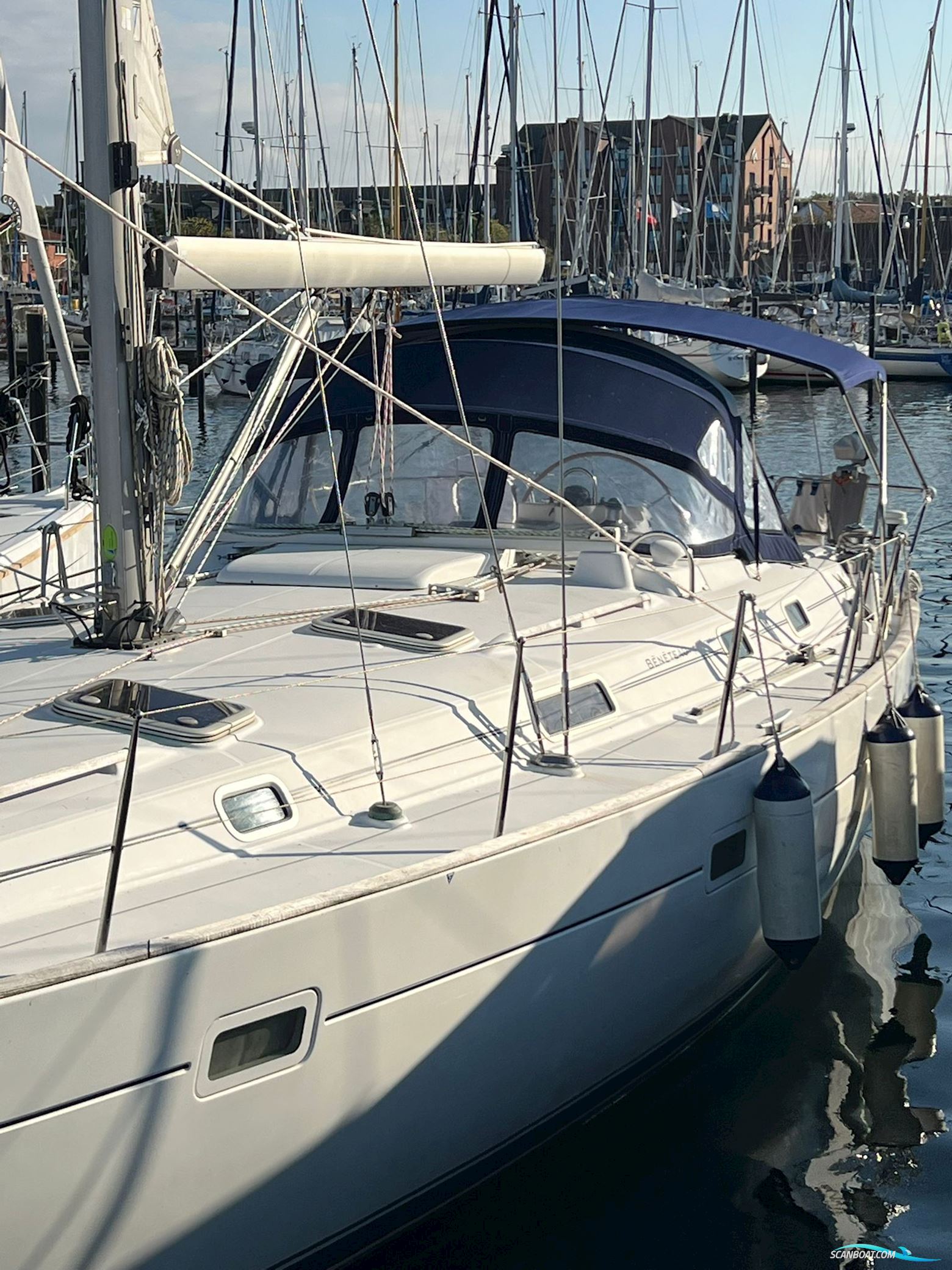 Beneteau Oceanis Clipper 411