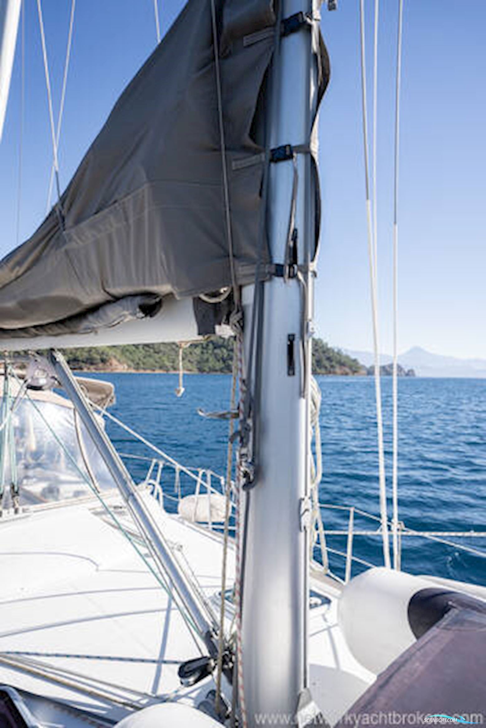 Beneteau Oceanis Clipper 411