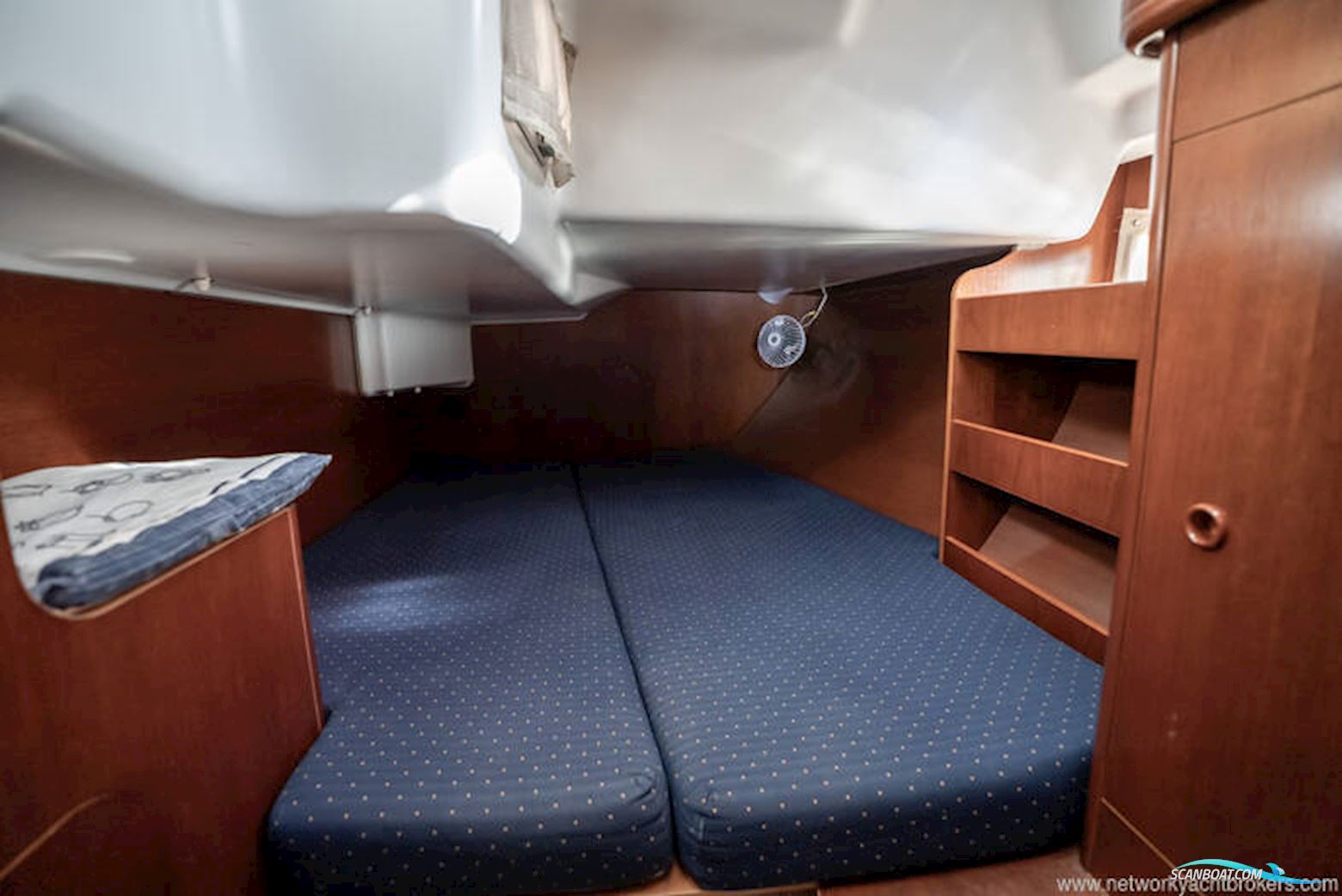 Beneteau Oceanis Clipper 411