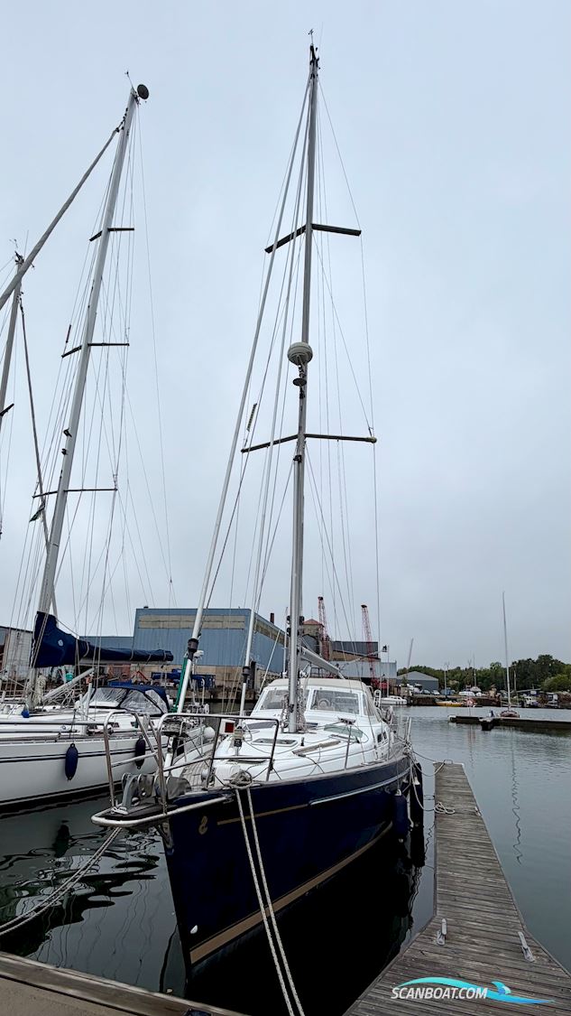Beneteau Oceanis Clipper 42 CC