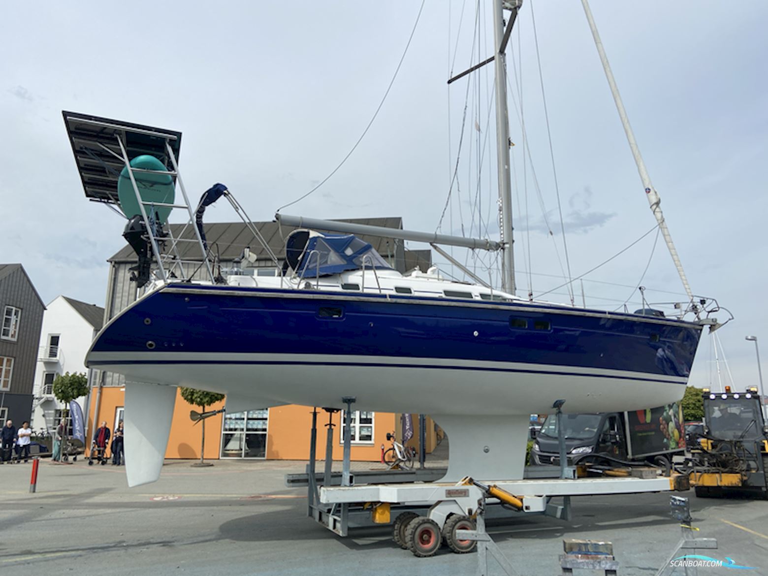 Beneteau Oceanis Clipper 423