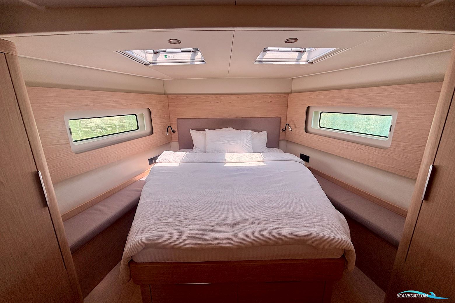 Beneteau Oceanis Yacht 54