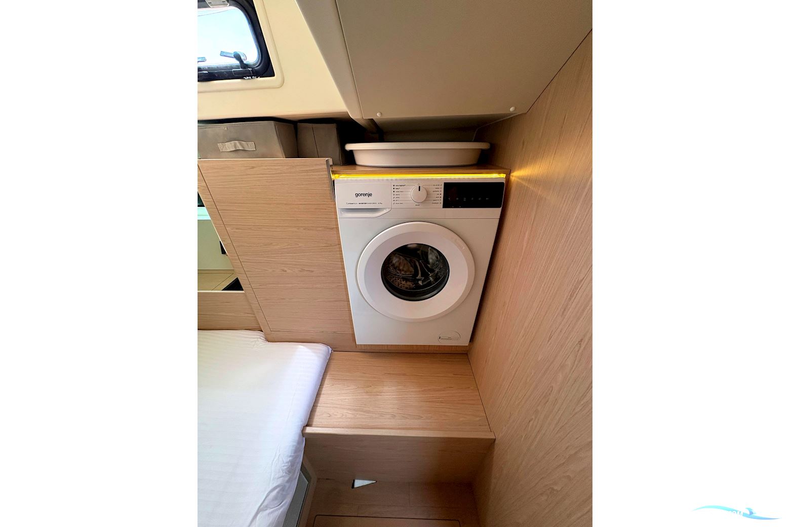 Beneteau Oceanis Yacht 54