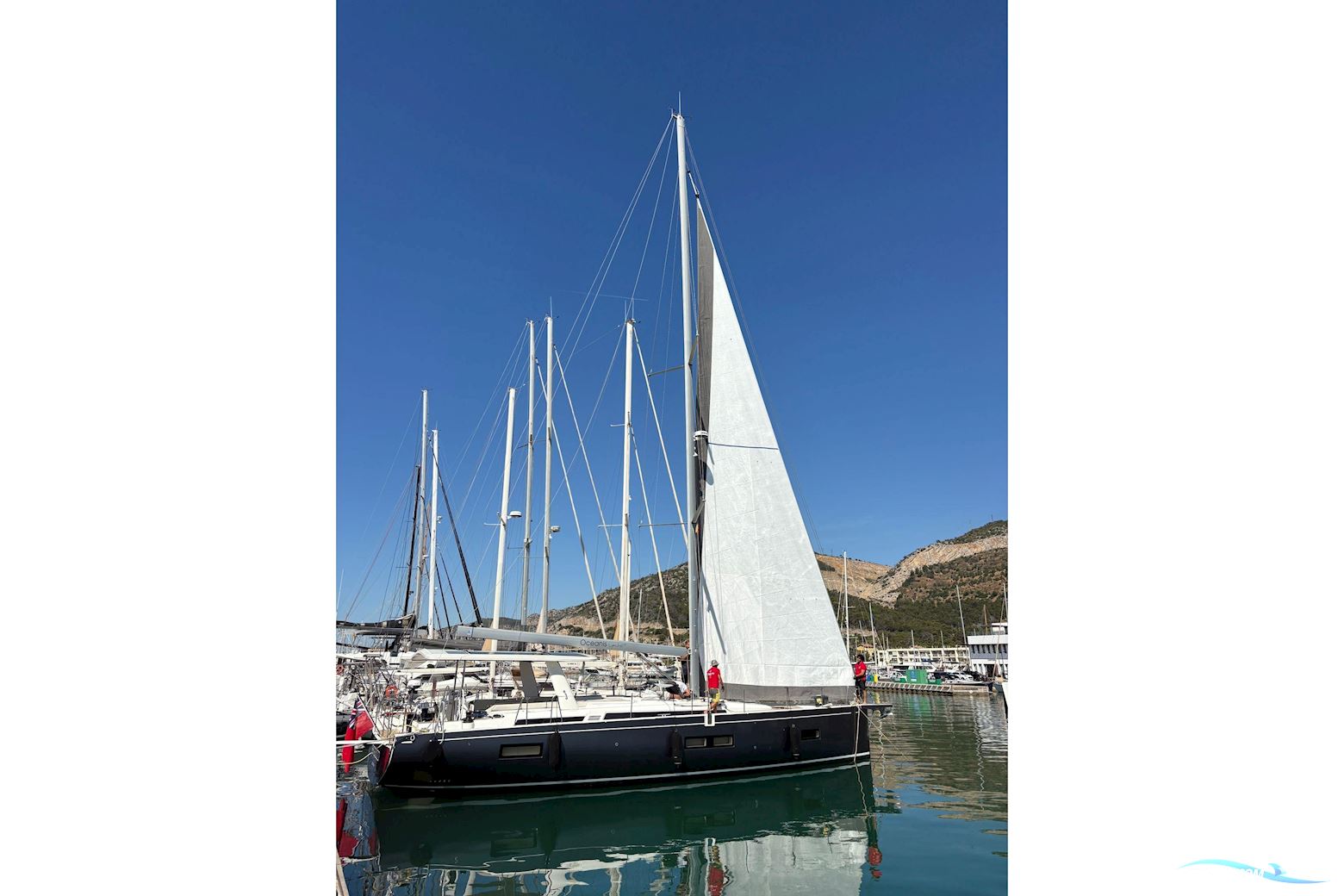 Beneteau Oceanis Yacht 54