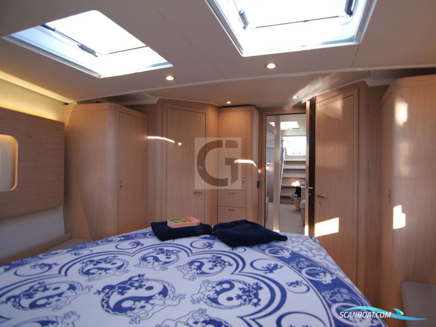 Beneteau Oceanis Yacht 54