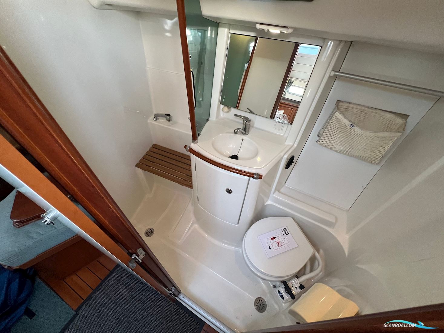 Beneteau