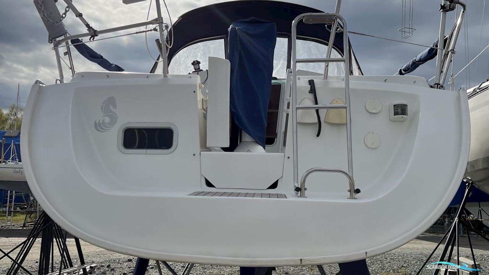 BENETEAU SEGELBÅTAR OCEANIS 323