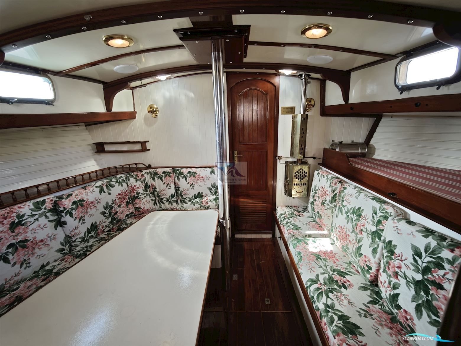 Bluewater Yachts Vagabond 42