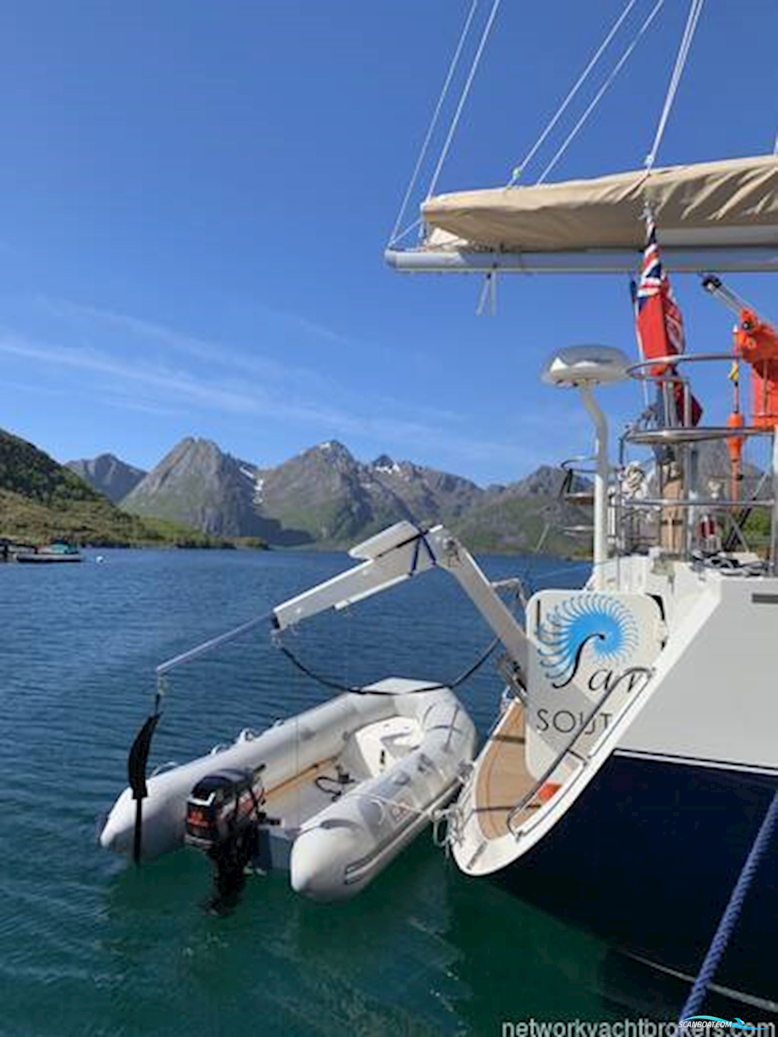 Bruce Roberts Custom Built Voyager 542 | 54ft