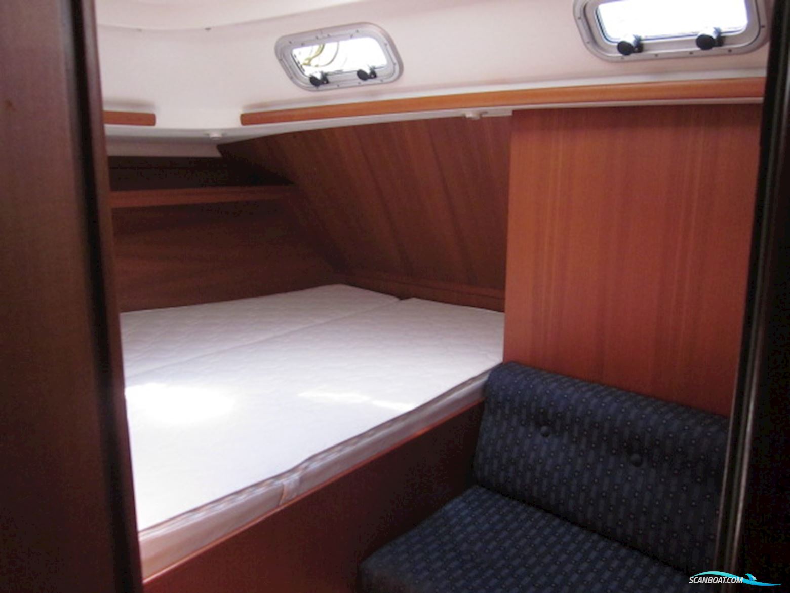 C-Yacht C1100