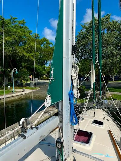 Caliber 40 Cutter Segelboot 1992, mit Yanmar motor, USA