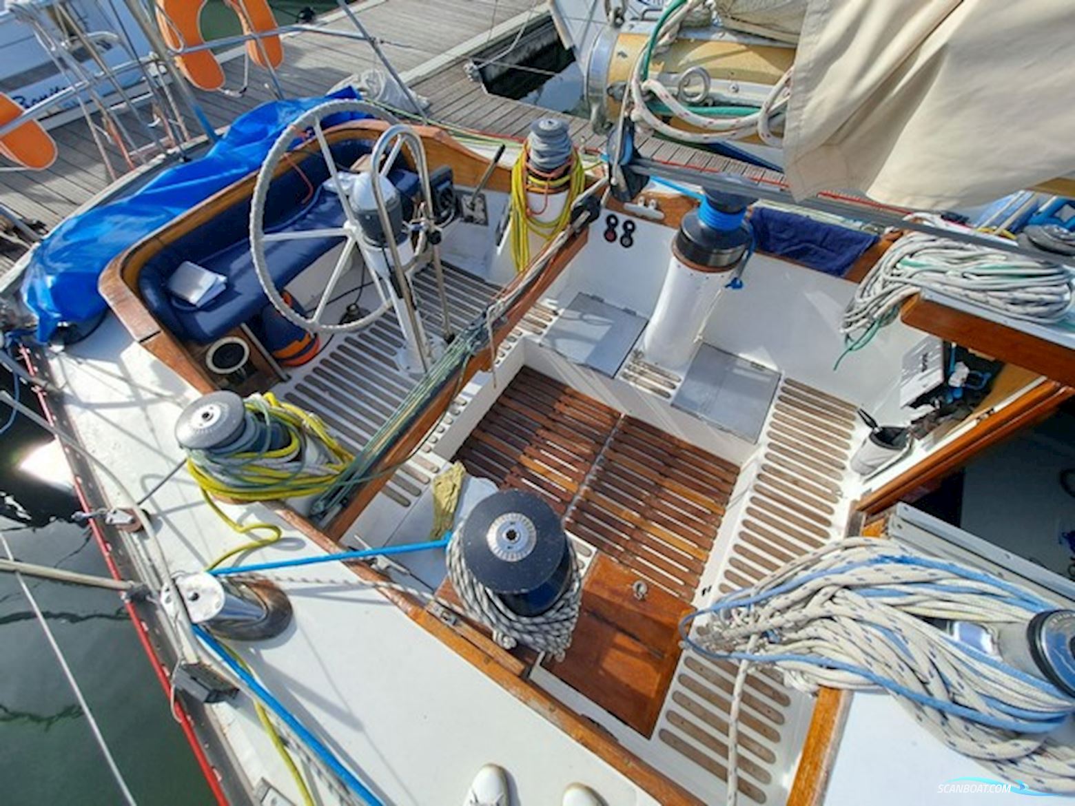 Camper & Nicholsons Two Tonner