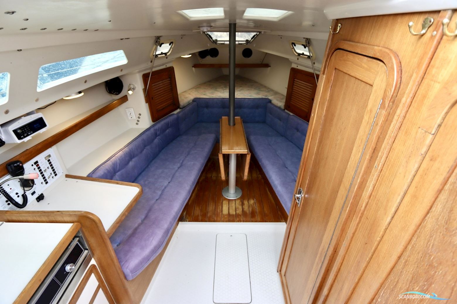 Catalina  270