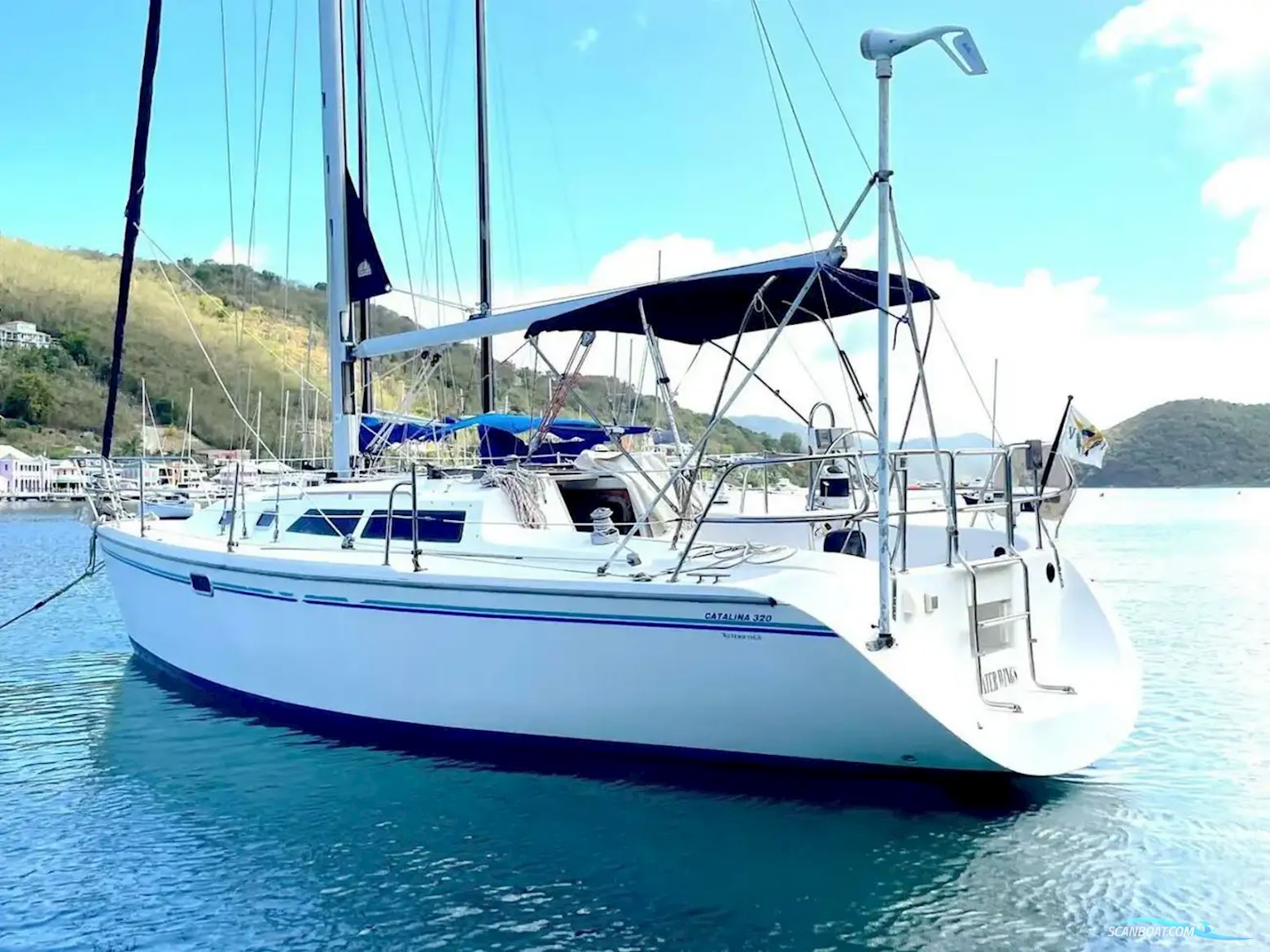 Catalina 320