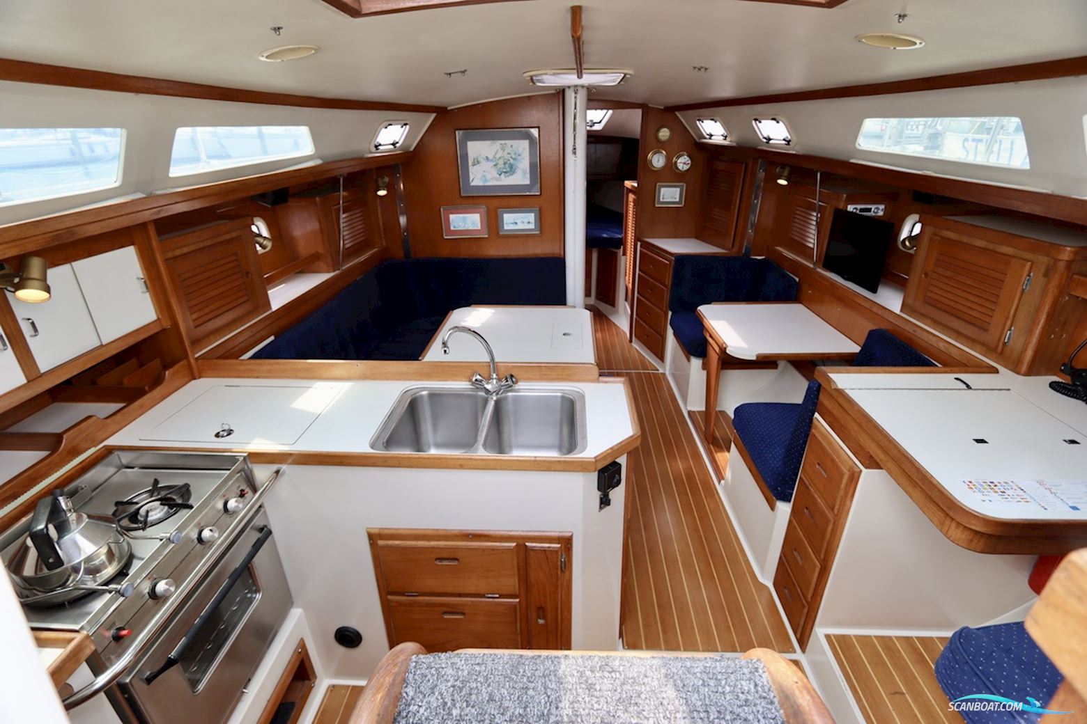 Catalina 36