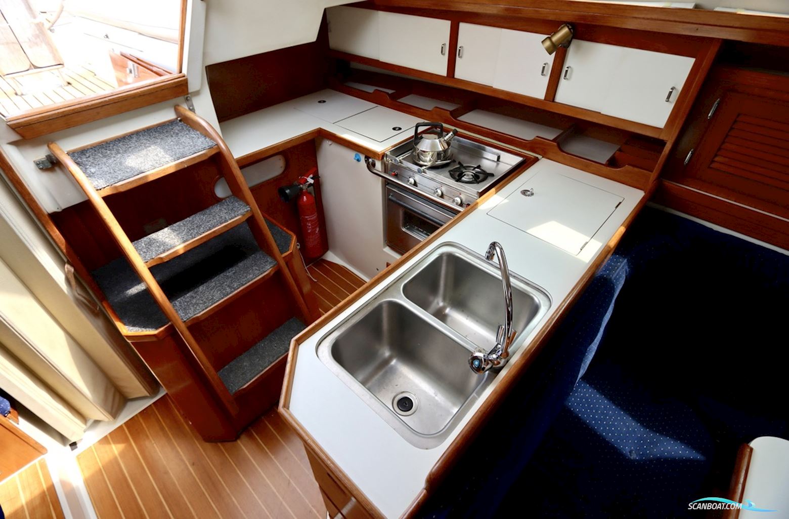Catalina 36