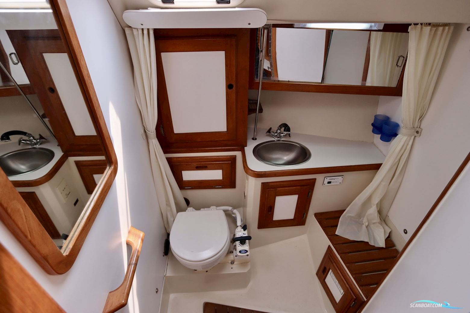 Catalina 36