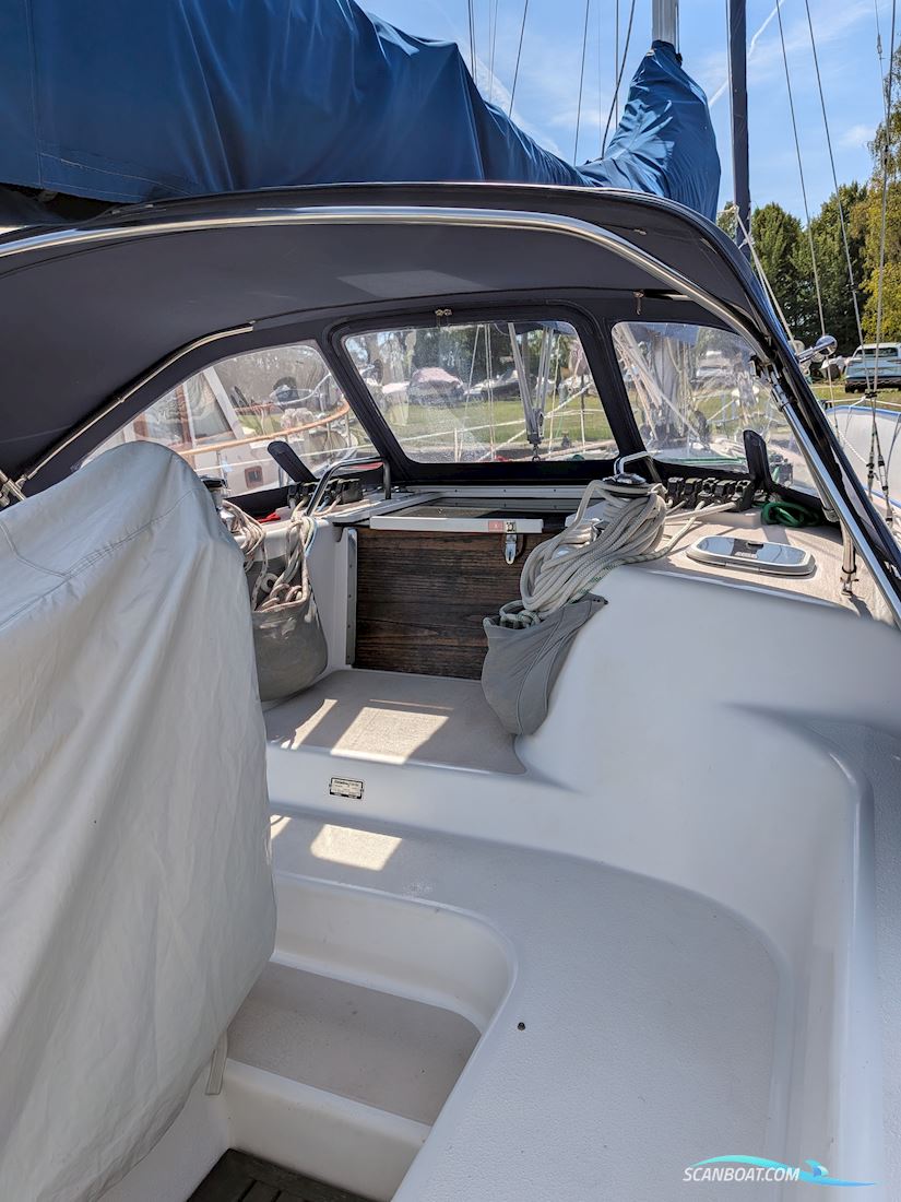 Catalina 400