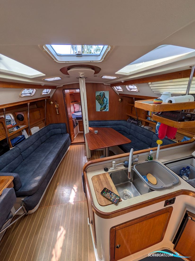 Catalina 400