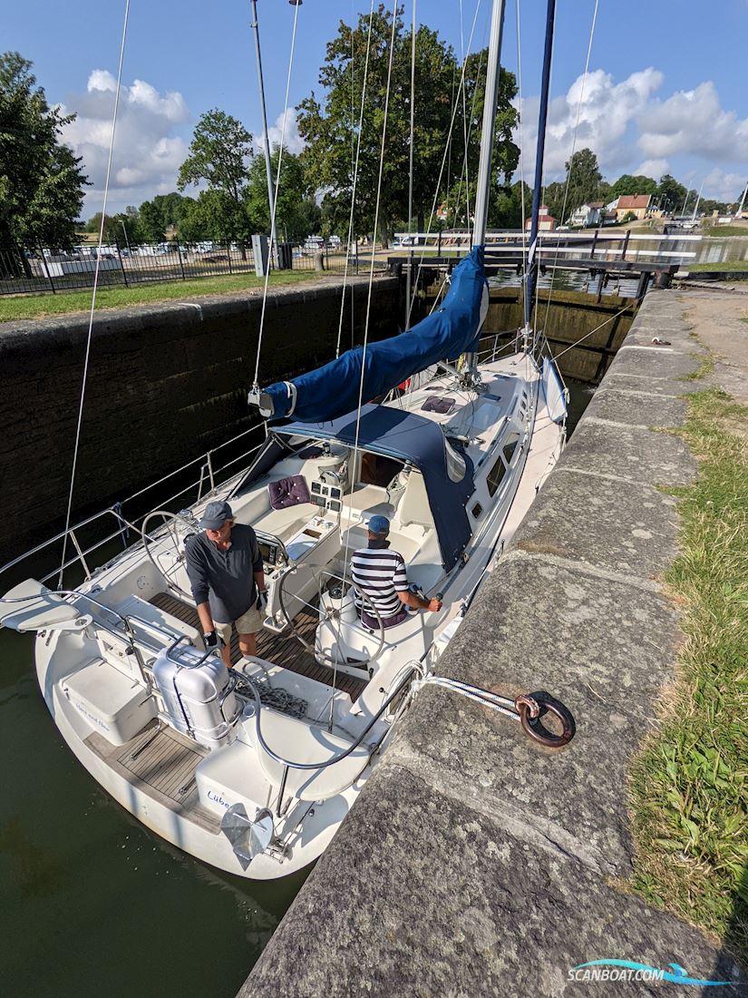 Catalina 400