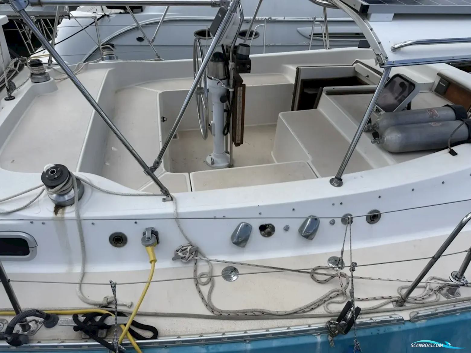 Catalina 41 Classic