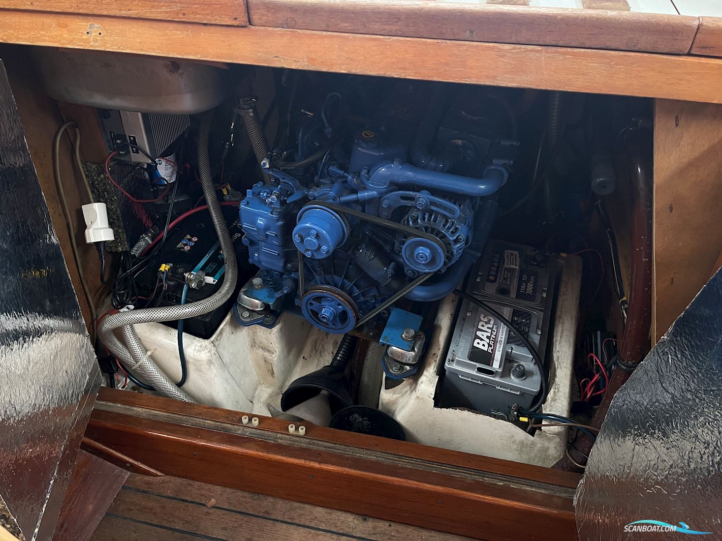 Centurion 32