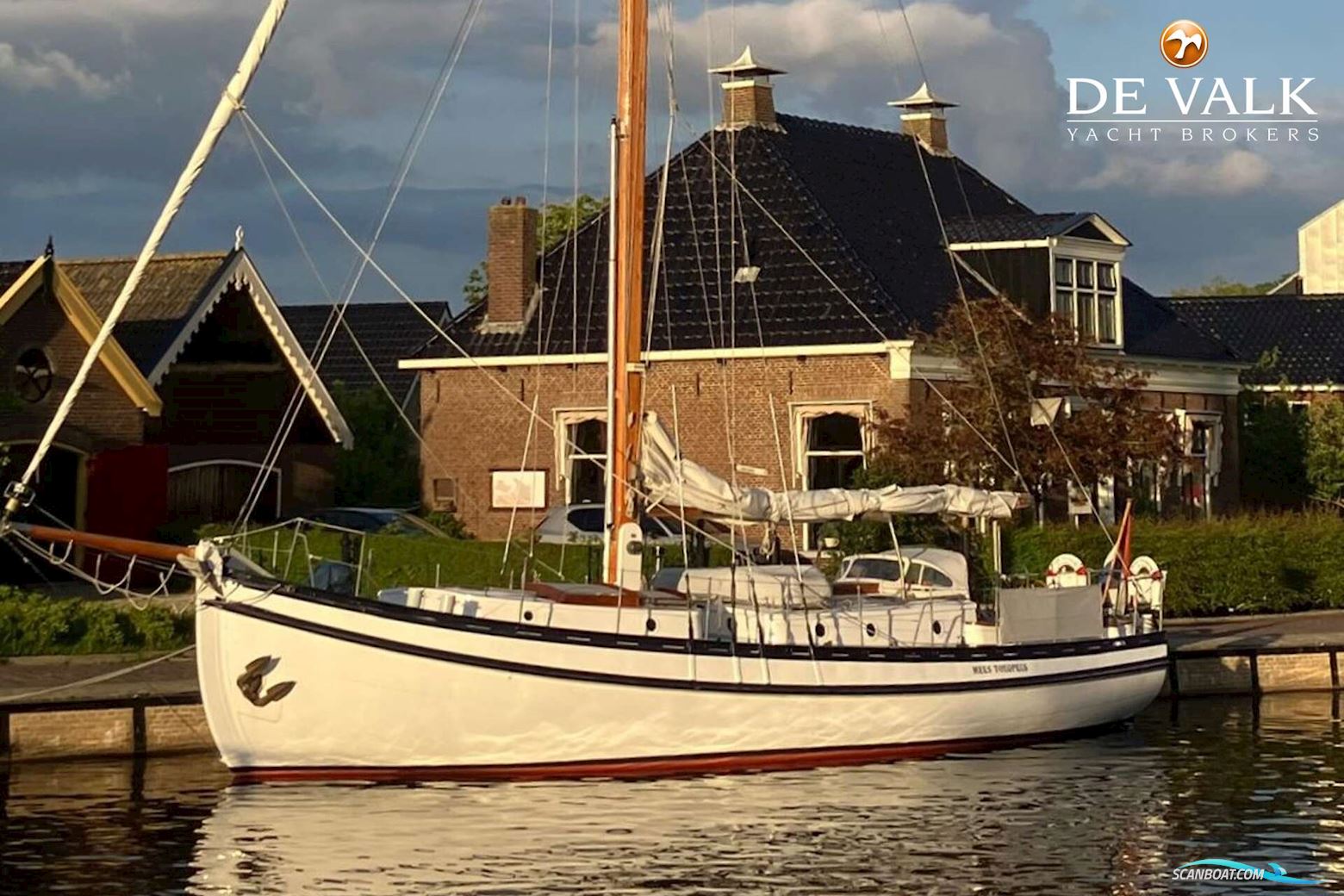Classic Sailing Yacht