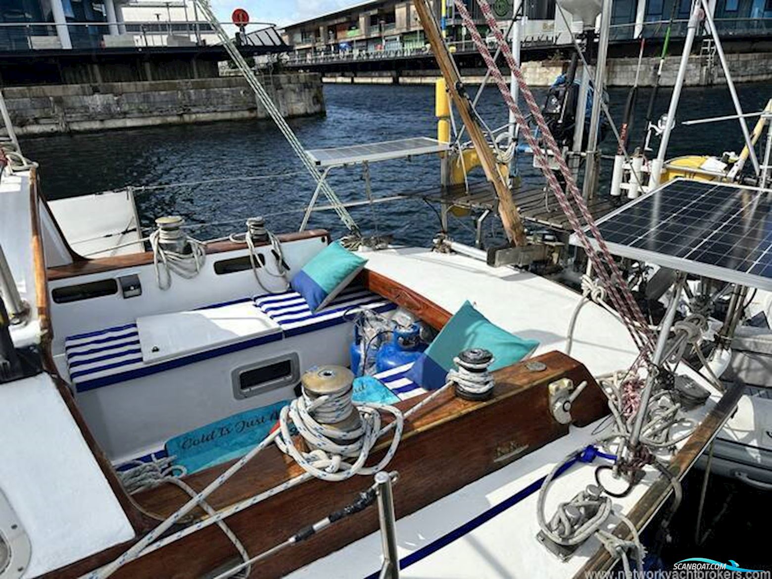 Classic Yacht Classic 50FT steel cutter