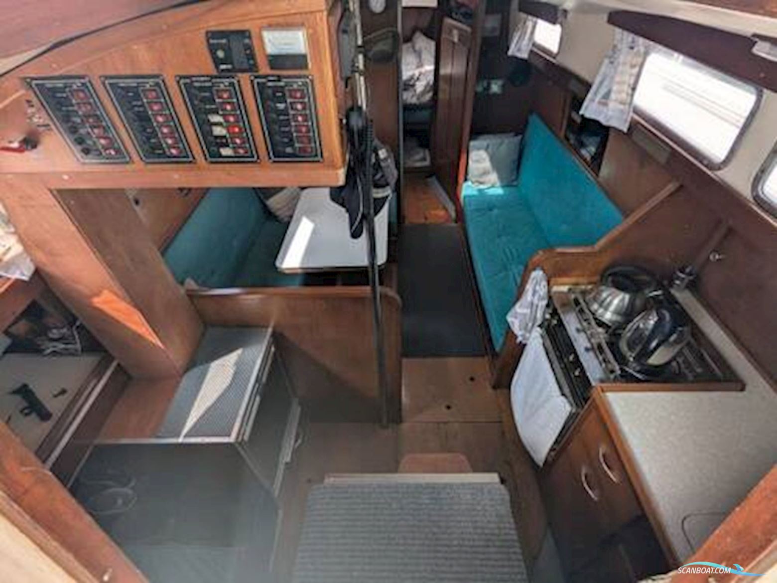 Classic Yacht Frans Maas Raider 35