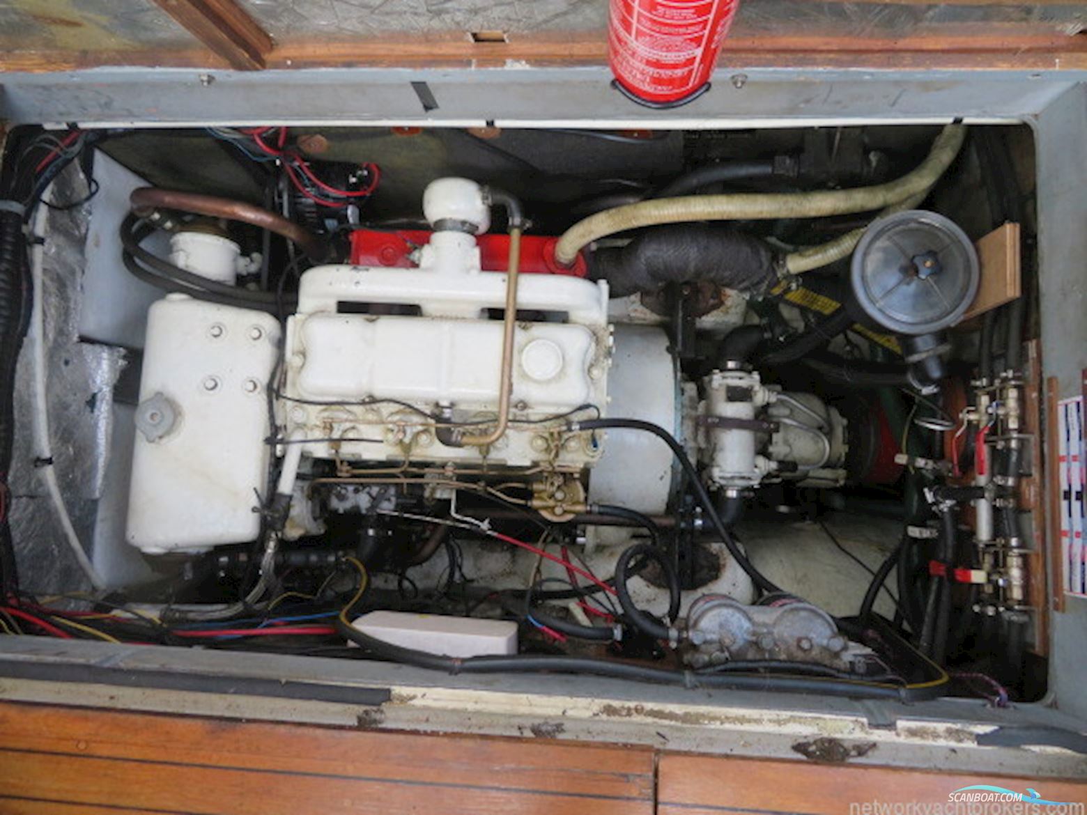 Classic Yacht Great Dane 37