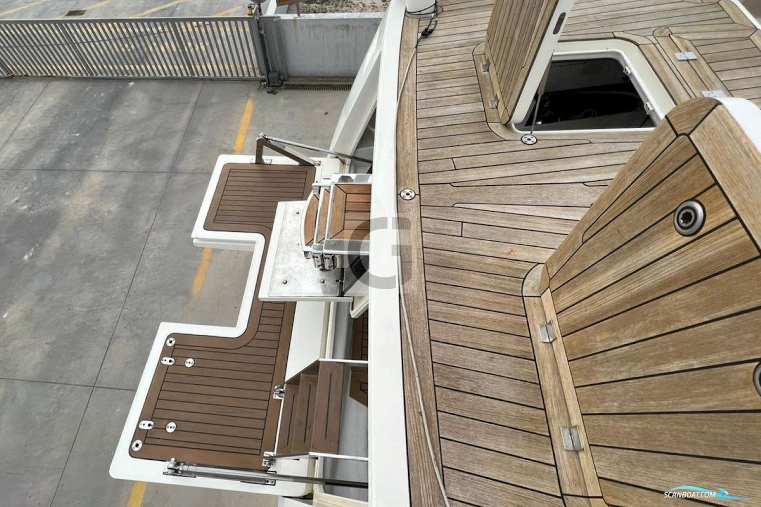 CN Yacht 2000 Felci FY71