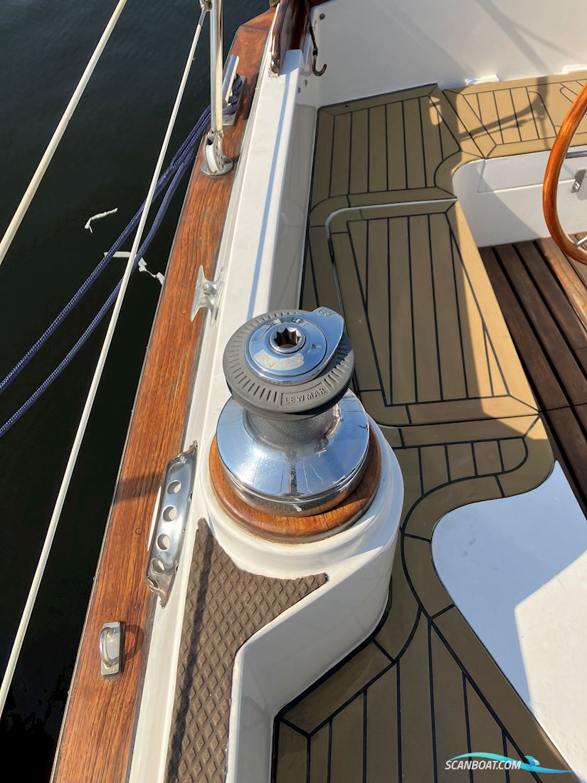 Colvic Victor 34