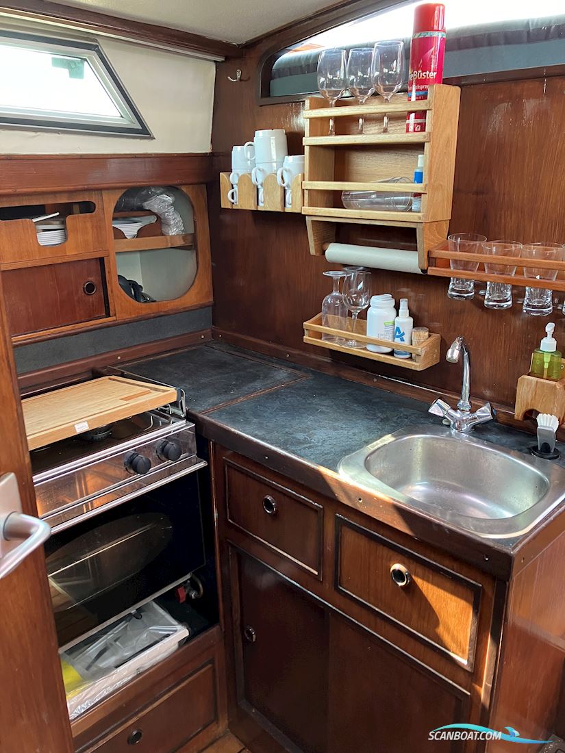 Colvic Victor 34