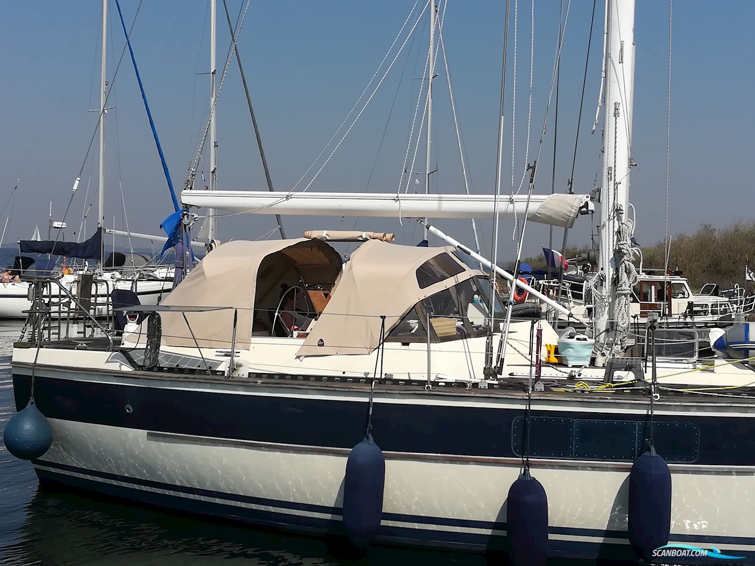 Conrad Outborn 40