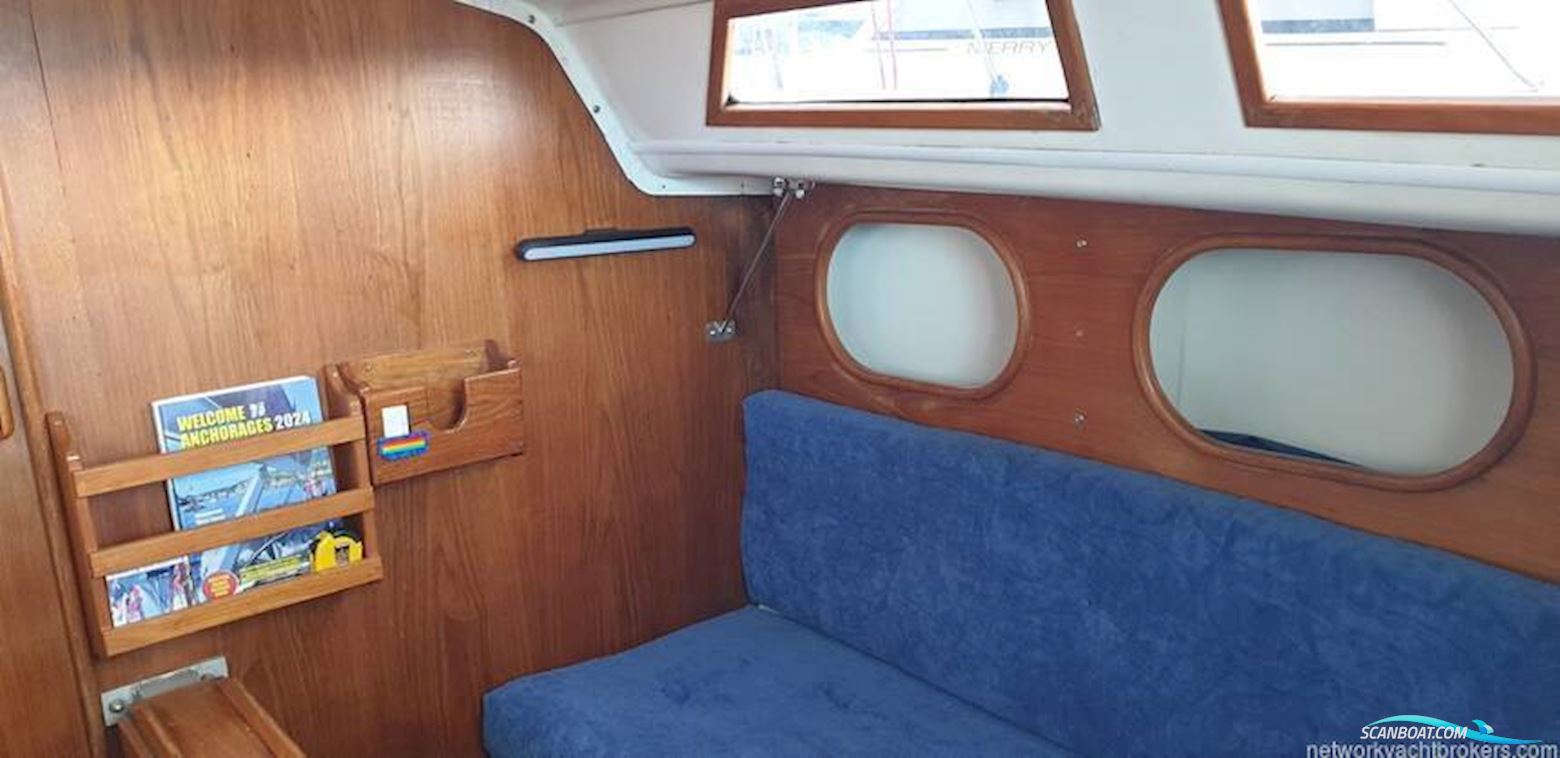 Contessa 28
