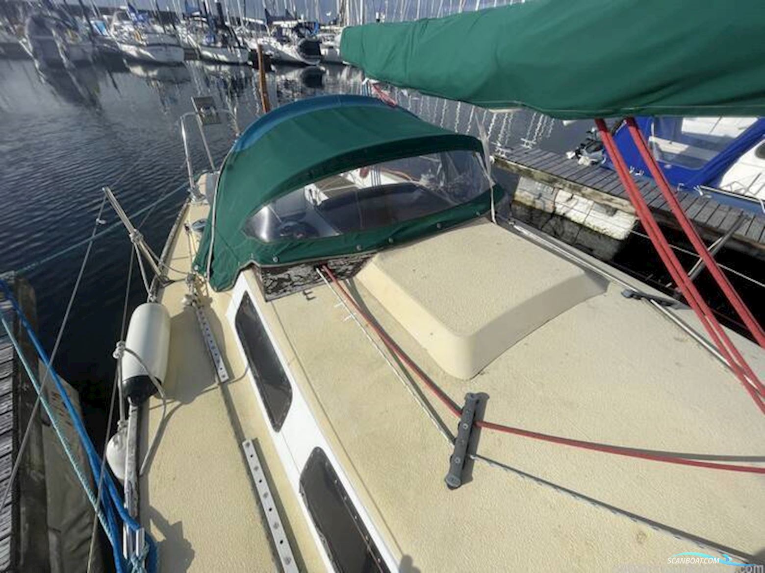 Contessa 28