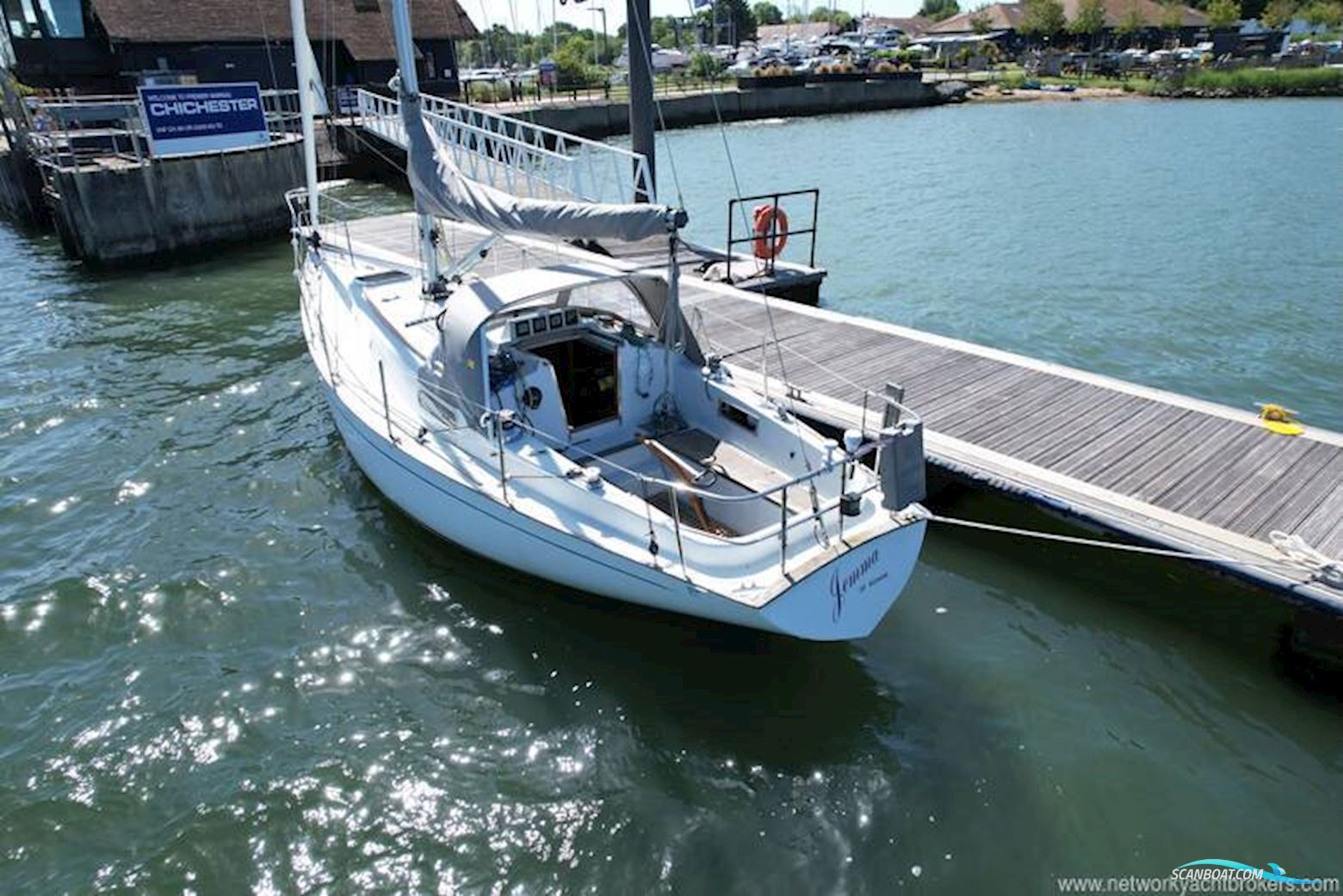Contessa 32