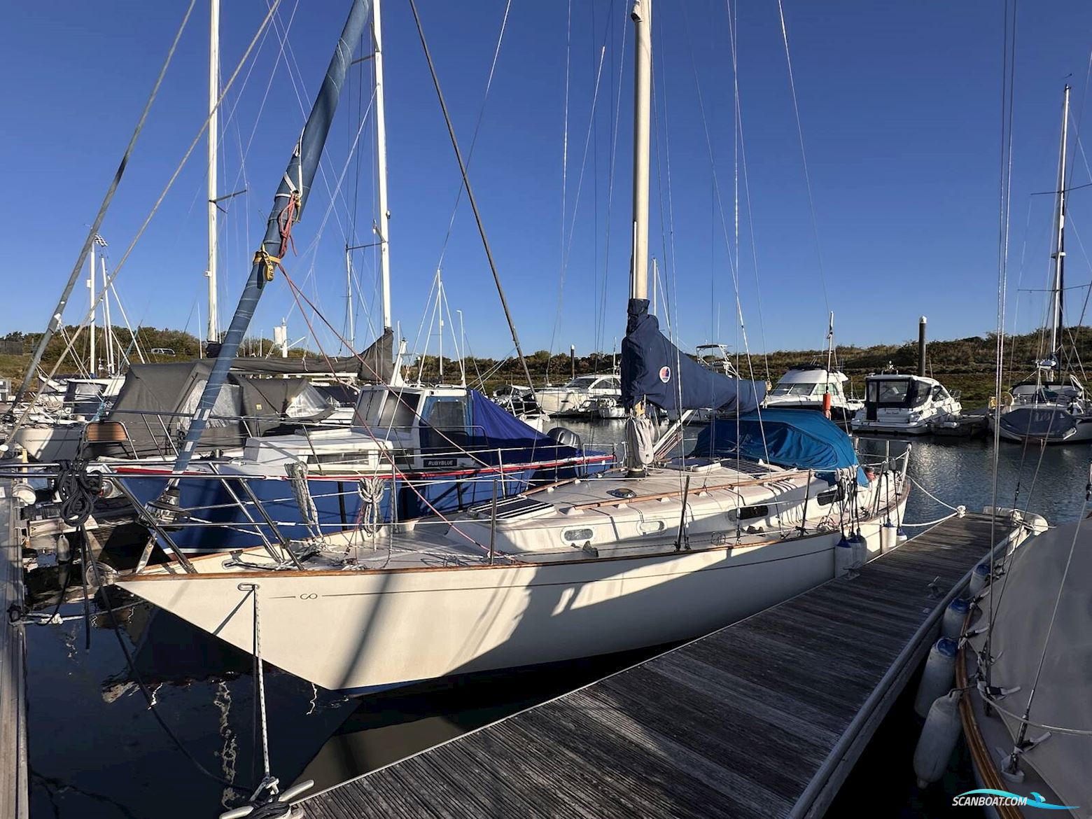 Contessa 32 Segelboot 1972, mit Beta motor, England