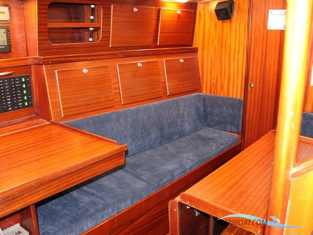 Contest 32 CS Ketch