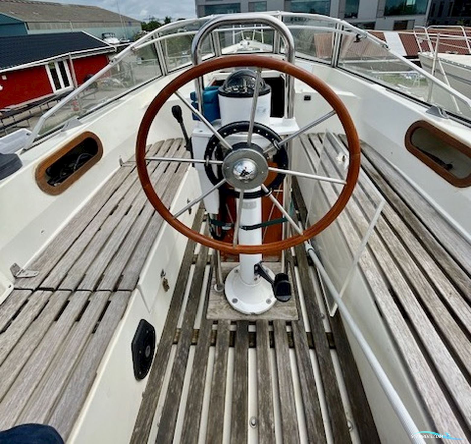 Contest 38 S Ketch