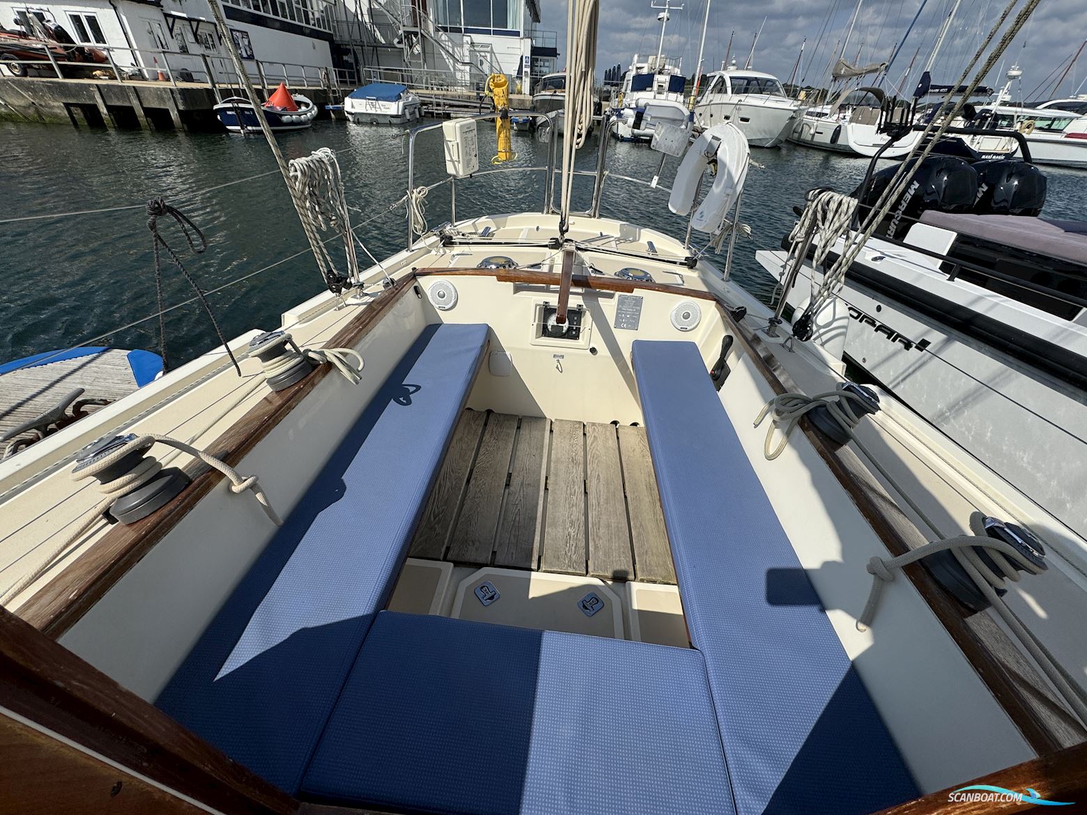 Cornish Crabber Pilot Cutter 30