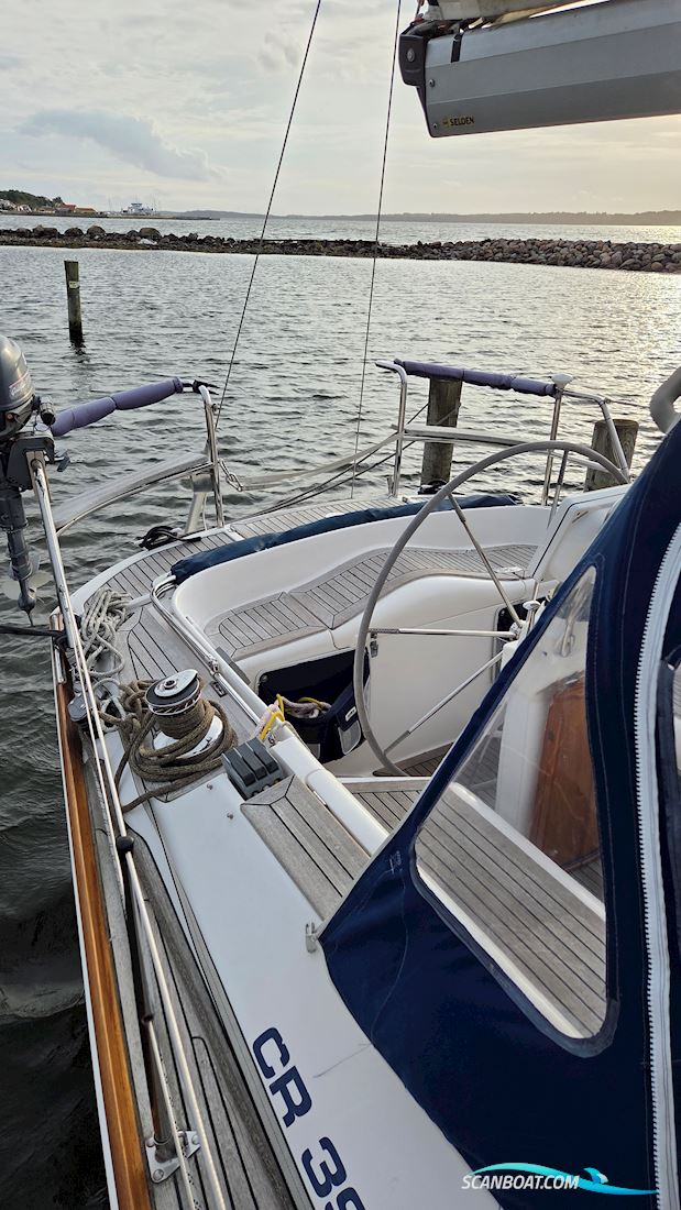 CR YACHTS 390