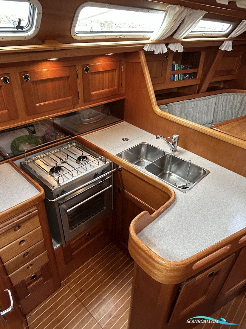 CR YACHTS 390