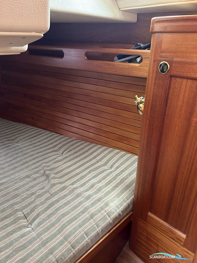 CR YACHTS 390